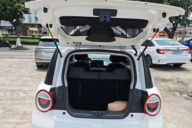 Used CHANGAN NEVO Lumin 2023 301km Honey Dew Edition Trunk