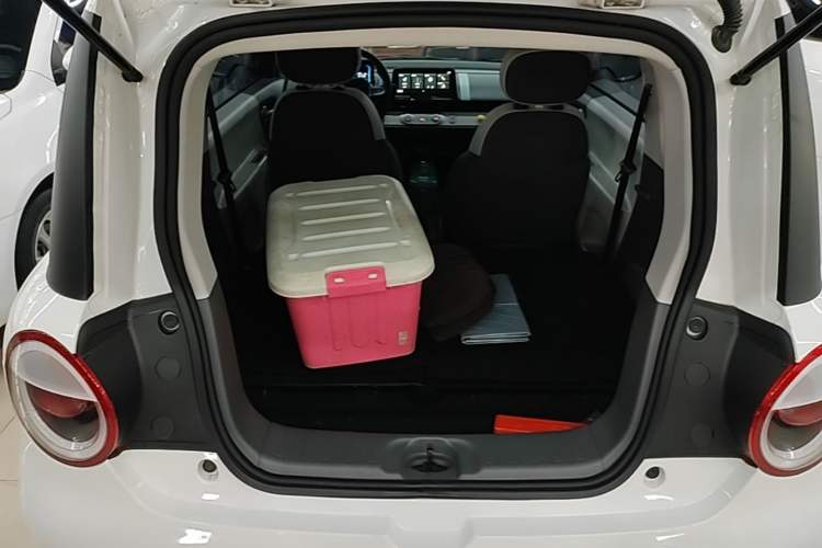 Used CHANGAN NEVO Lumin 2023 205km Xiangqin Version Trunk