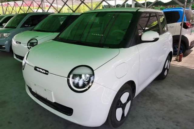Ojetý CHANGAN NEVO Lumin 2023 205km Xiangqin Version