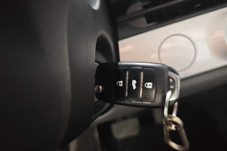 Used CHANGAN NEVO Lumin 2023 205km Xiangqin Version Vehicle Key