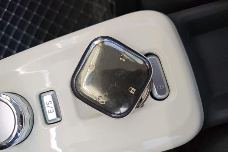 Used CHANGAN NEVO Lumin 2023 205km Xiangqin Version Vehicle Key