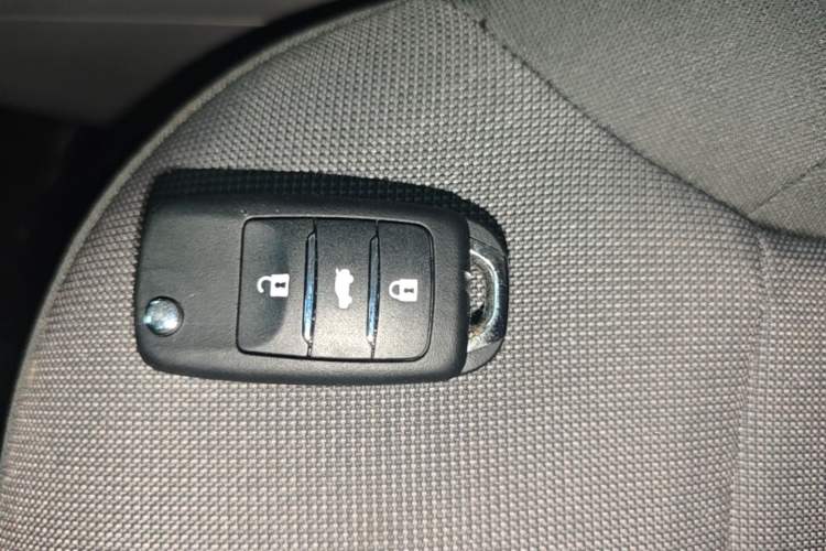 Used CHANGAN NEVO Lumin 2023 301km Honey Dew Edition Vehicle Key