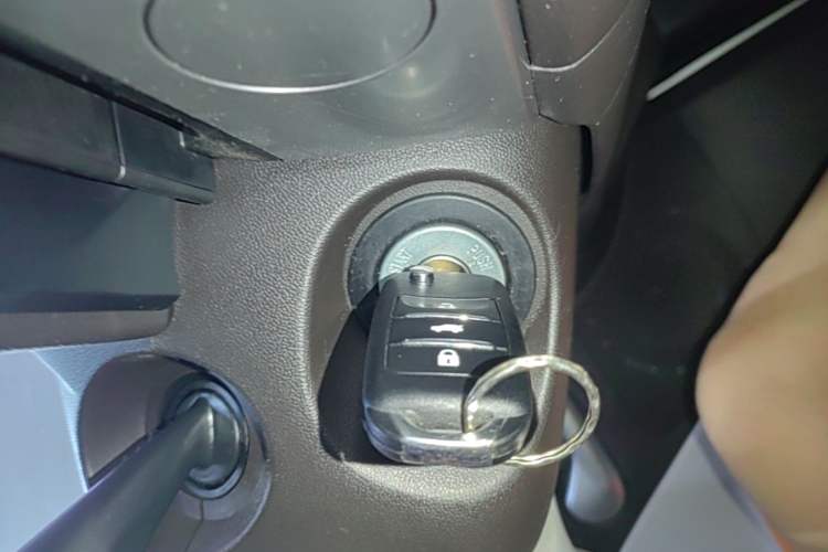 Used CHANGAN NEVO Lumin 2023 301km Honey Dew Edition Vehicle Key