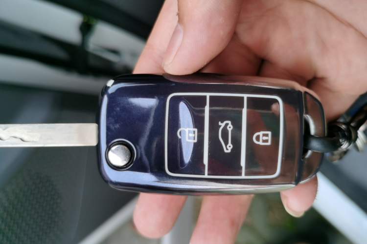 Used CHANGAN NEVO Lumin 2023 301km Honey Dew Edition Vehicle Key