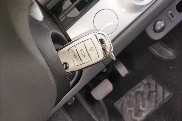 Used CHANGAN NEVO Lumin 2023 205km Xiangqin Version Vehicle Key