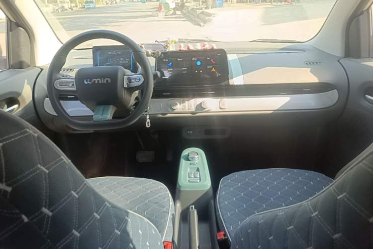 Used CHANGAN NEVO Lumin 2023 205km Xiangqin Version Center Console
