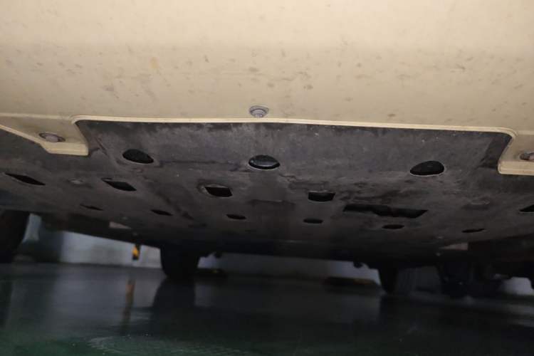 Used CHANGAN NEVO Lumin 2023 205km Xiangqin Version Chassis Front