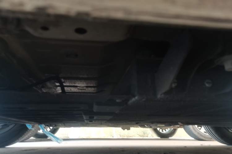 Used CHANGAN NEVO Lumin 2023 205km Xiangqin Version Chassis Front Left