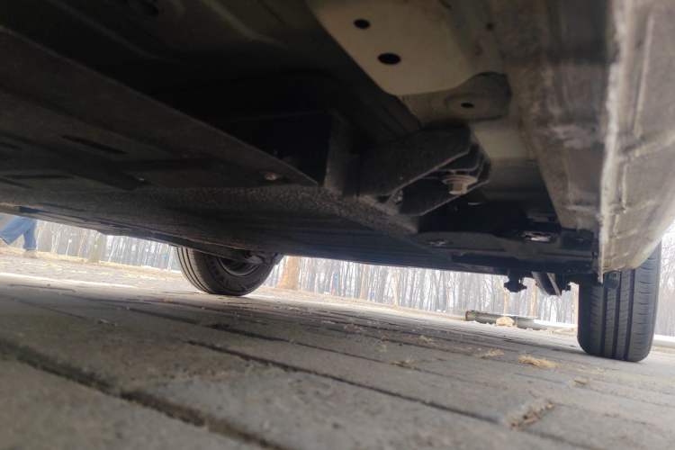 Used CHANGAN NEVO Lumin 2023 205km Xiangqin Version Chassis Front Left