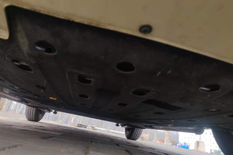 Used CHANGAN NEVO Lumin 2023 205km Xiangqin Version Chassis Front