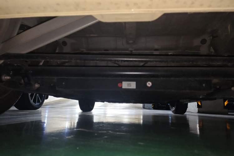 Used CHANGAN NEVO Lumin 2023 205km Xiangqin Version Chassis Rear