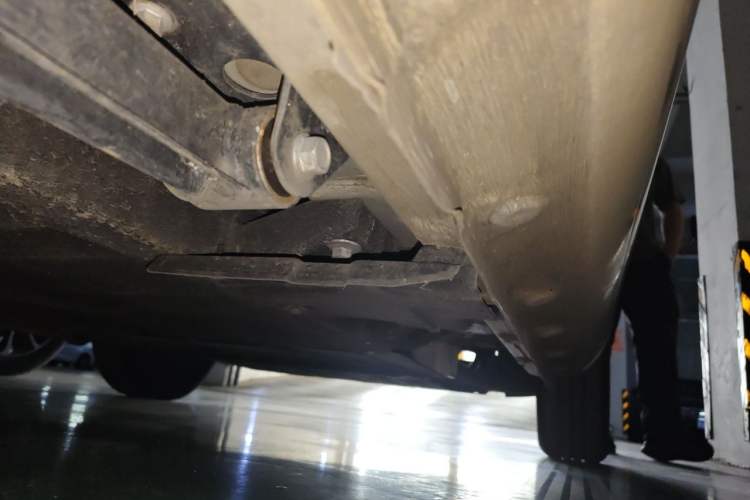 Used CHANGAN NEVO Lumin 2023 205km Xiangqin Version Chassis Rear Right