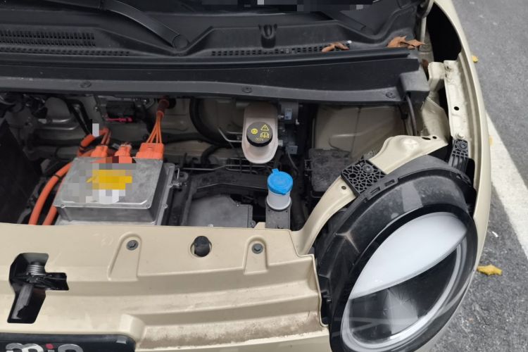 Used CHANGAN NEVO Lumin 2023 205km Xiangqin Version Engine Bay Left