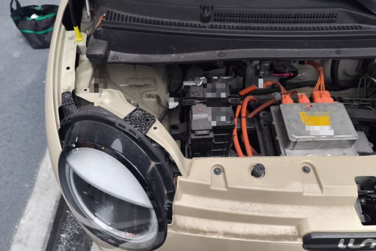 Used CHANGAN NEVO Lumin 2023 205km Xiangqin Version Engine Bay Right