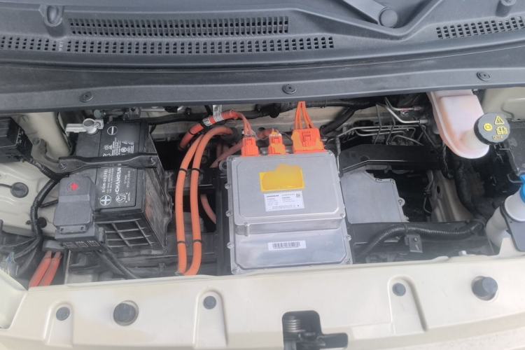 Used CHANGAN NEVO Lumin 2023 301km Honey Dew Edition Engine Bay