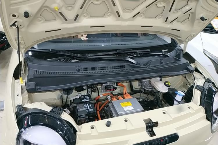 Used CHANGAN NEVO Lumin 2023 205km Xiangqin Version Engine Bay