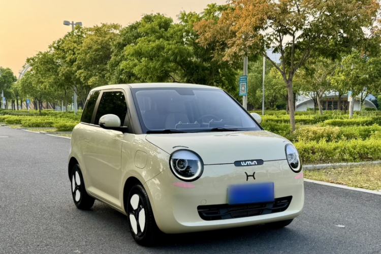 Used CHANGAN NEVO Lumin 2023 301km Honey Dew Edition Exterior 2