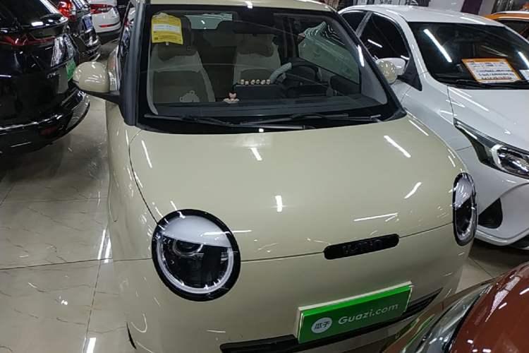 Used CHANGAN NEVO Lumin 2023 205km Xiangqin Version Front