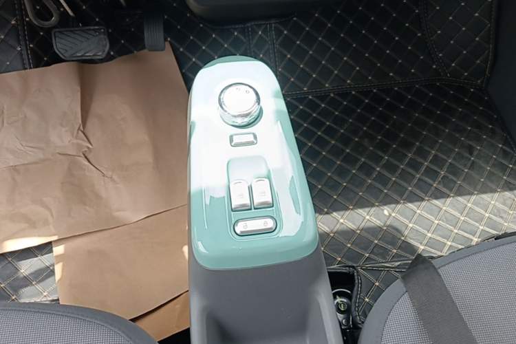 Used CHANGAN NEVO Lumin 2023 205km Xiangqin Version Gear Lever
