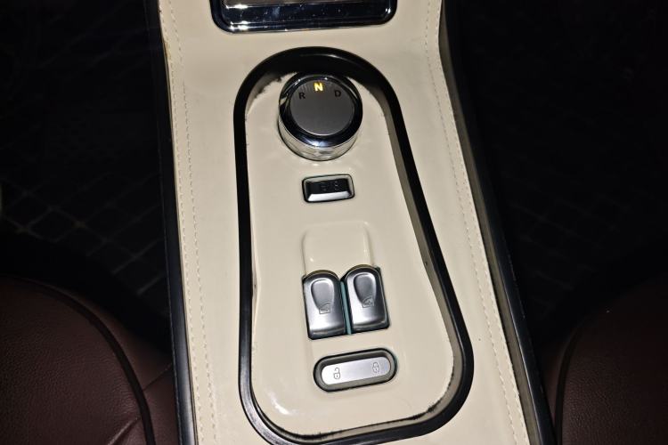 Used CHANGAN NEVO Lumin 2023 205km Xiangqin Version Gear Lever