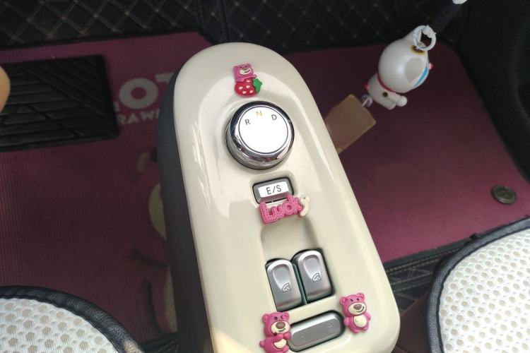 Used CHANGAN NEVO Lumin 2023 205km Xiangqin Version Gear Lever