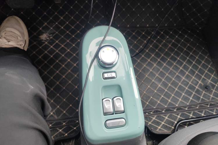 Used CHANGAN NEVO Lumin 2023 205km Xiangqin Version Gear Lever