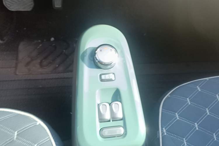 Used CHANGAN NEVO Lumin 2023 205km Xiangqin Version Gear Lever