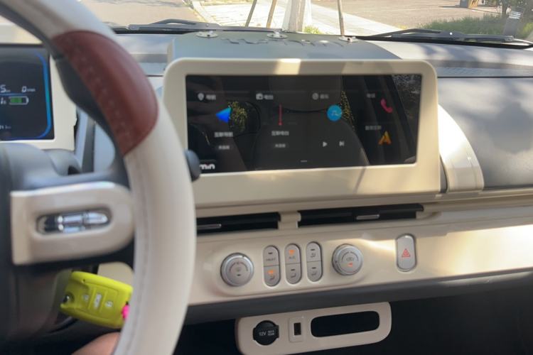 Used CHANGAN NEVO Lumin 2023 205km Xiangqin Version Interior 1