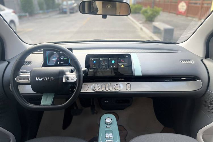 Used CHANGAN NEVO Lumin 2023 205km Xiangqin Version Interior 1