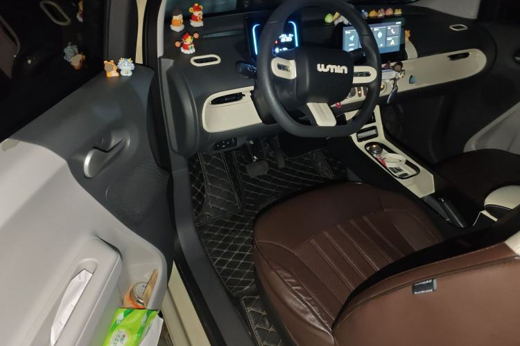 Used CHANGAN NEVO Lumin 2023 205km Xiangqin Version Interior 3