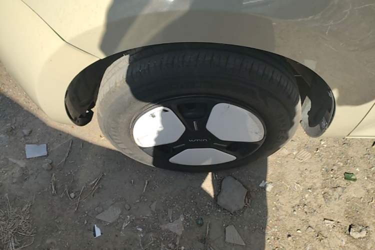 Used CHANGAN NEVO Lumin 2023 205km Xiangqin Version Left Front Wheel Hub