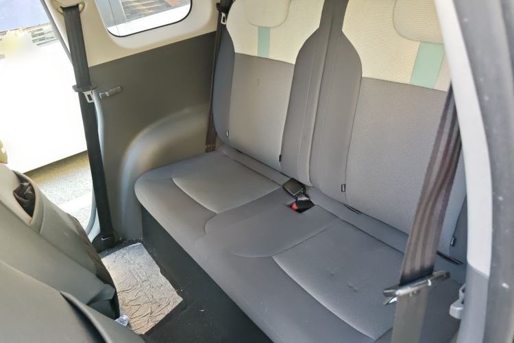 Used CHANGAN NEVO Lumin 2023 301km Honey Dew Edition Left Rear Seat