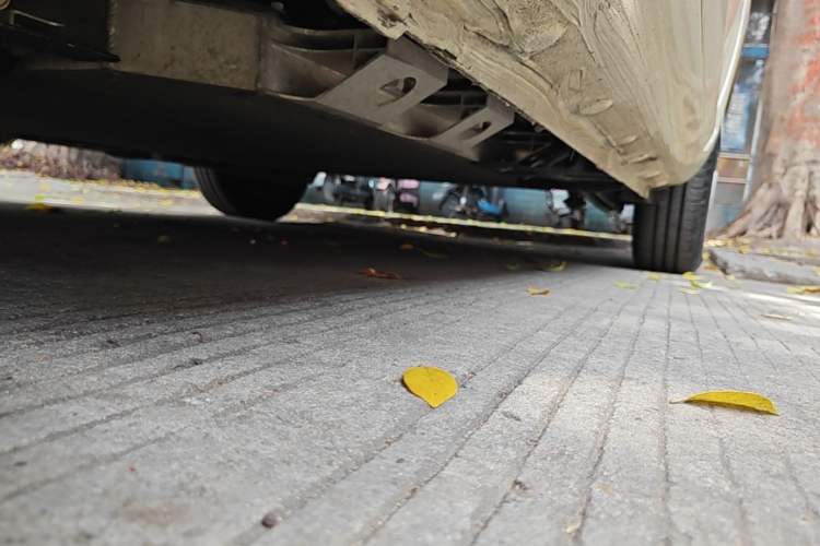 Used CHANGAN NEVO Lumin 2023 301km Honey Dew Edition Left Side Sill