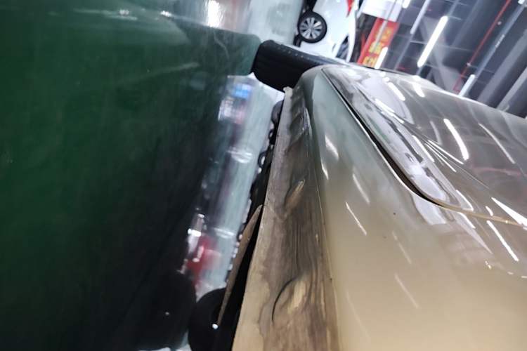 Used CHANGAN NEVO Lumin 2023 301km Honey Dew Edition Left Side Sill