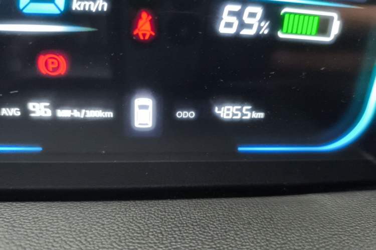 Used CHANGAN NEVO Lumin 2023 205km Xiangqin Version Odometer Close Up
