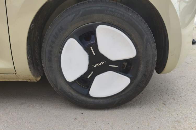 Used CHANGAN NEVO Lumin 2023 205km Xiangqin Version Right Front Wheel Hub