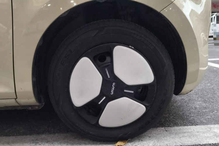 Used CHANGAN NEVO Lumin 2023 205km Xiangqin Version Right Front Wheel Hub