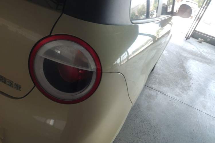 Used CHANGAN NEVO Lumin 2023 205km Xiangqin Version Right Rear Taillight
