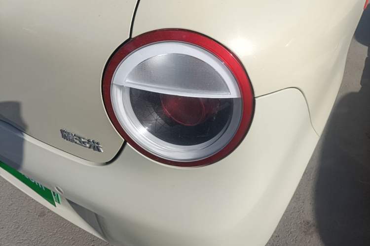 Used CHANGAN NEVO Lumin 2023 205km Xiangqin Version Right Rear Taillight