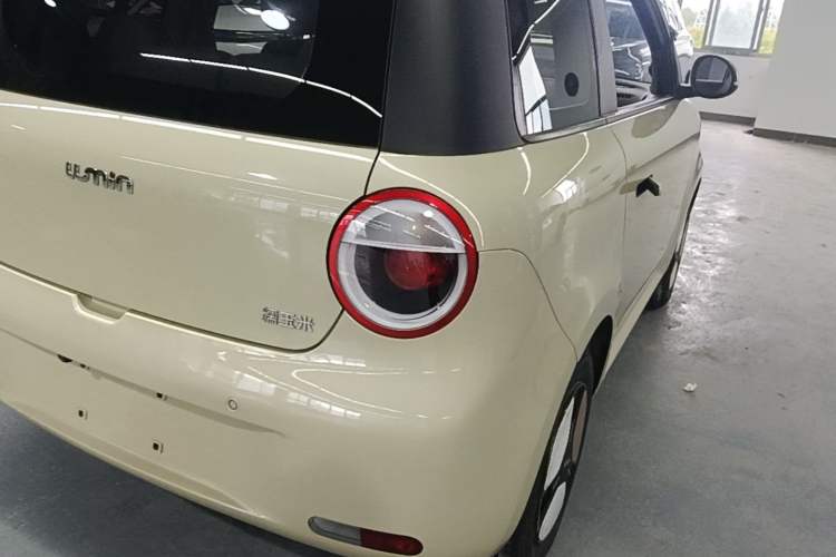 Used CHANGAN NEVO Lumin 2023 205km Xiangqin Version Right Rear Taillight