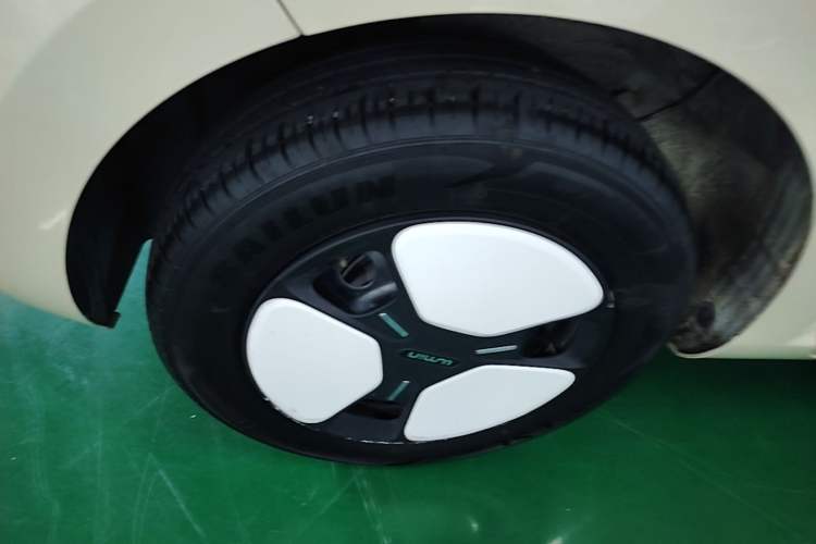 Used CHANGAN NEVO Lumin 2023 301km Honey Dew Edition Right Rear Wheel Hub