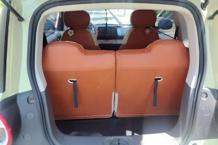 Used CHANGAN NEVO Lumin 2023 205km Xiangqin Version Trunk