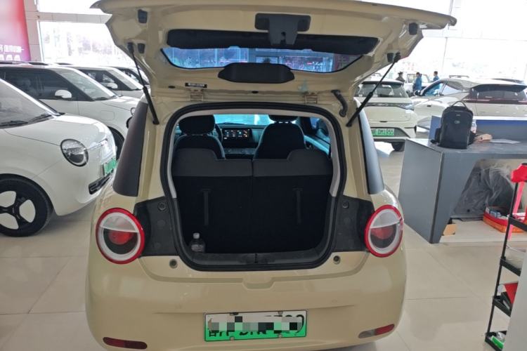 Used CHANGAN NEVO Lumin 2023 301km Honey Dew Edition Trunk