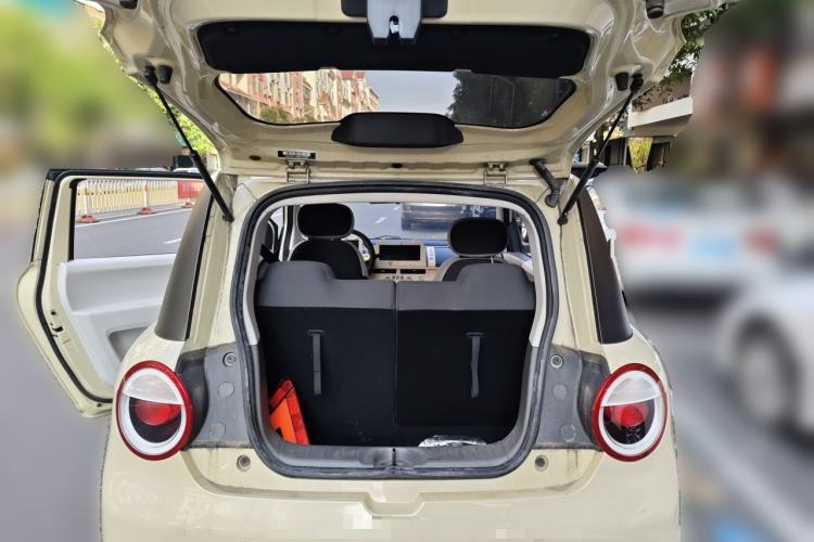 Used CHANGAN NEVO Lumin 2023 301km Honey Dew Edition Trunk
