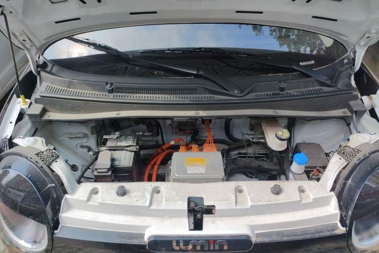 Used CHANGAN NEVO Lumin 2024 301km Launch Edition Engine Bay