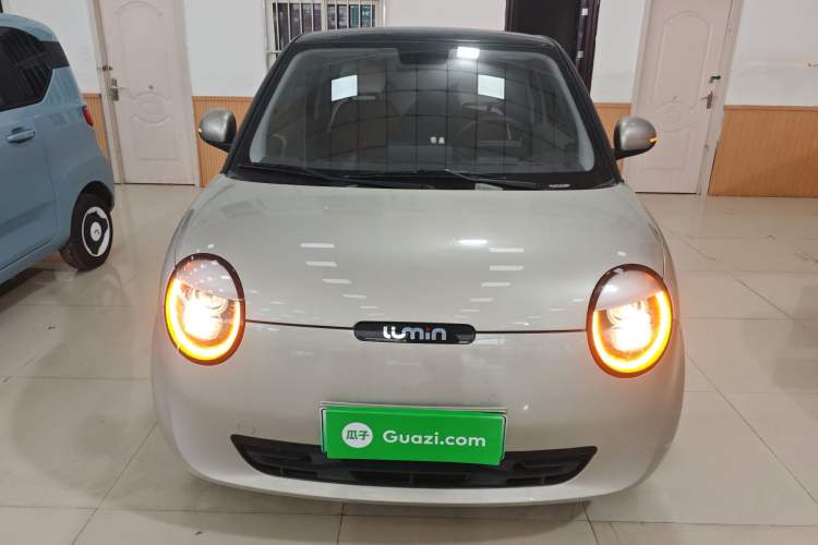 Used CHANGAN NEVO Lumin 2024 301km Launch Edition Front