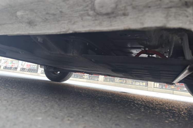 Used CHANGAN NEVO Lumin 2024 130km Qingyue Version Chassis Front Right