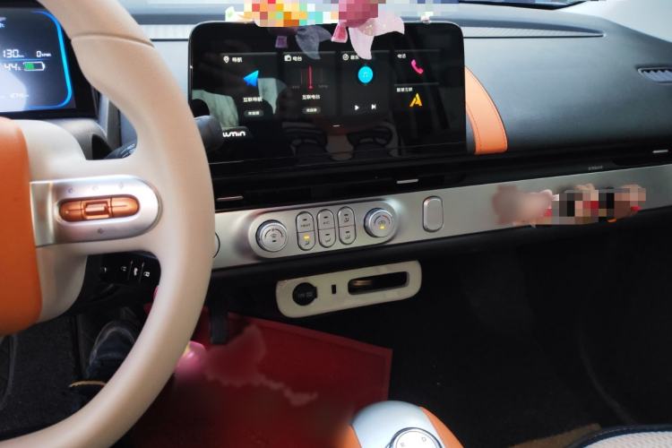 Used CHANGAN NEVO Lumin 2024 301km Orange Wind Edition Audio And AC Panel