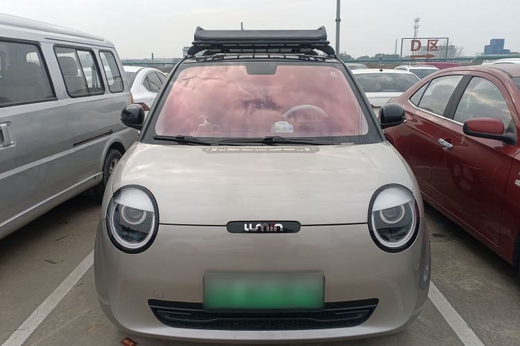 Used CHANGAN NEVO Lumin 2024 205km Launch Edition Exterior 1