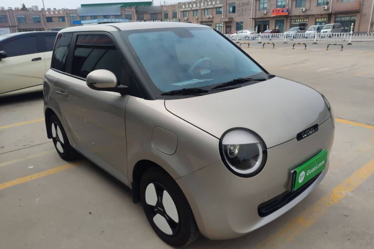 Used CHANGAN NEVO Lumin 2024 301km Orange Wind Edition Front Right 45 Deg